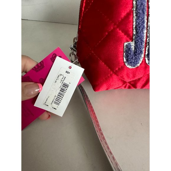 JUICY BY JUICY COUTURE Y2K Red Quilted Cosmetic Makeup Bag Case NEW - Picture 4 of 6